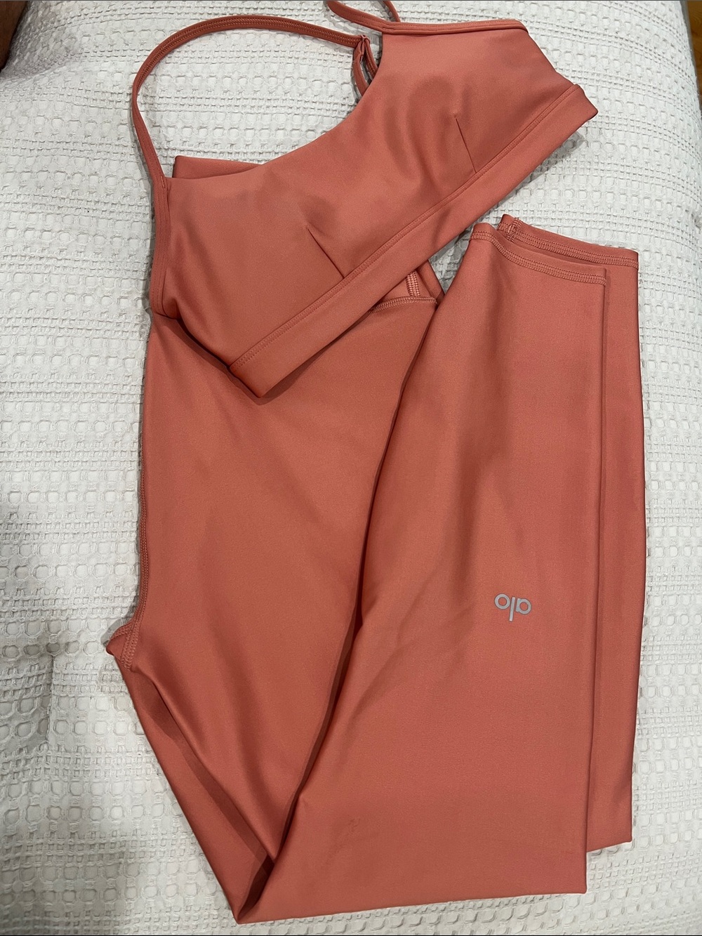ALO Yoga Two-Piece Legging and Sports Bra Set in Terracotta